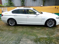 White Mercedes-Benz E-Class E-250