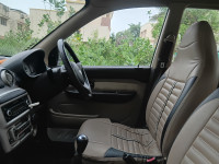 White Hyundai Santro GLS