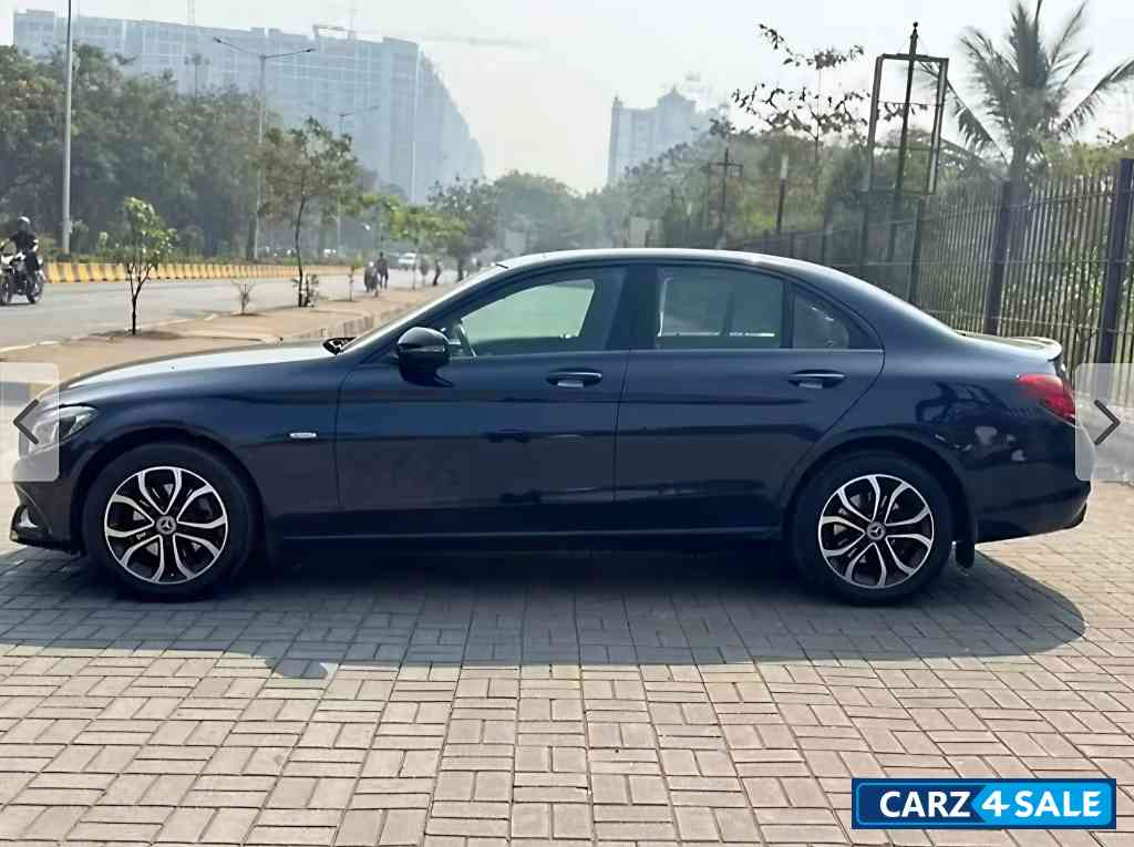 Blue Mercedes-Benz C-Class C220d Edition C Blue Mercedes-Benz C-Class C220d Edition C