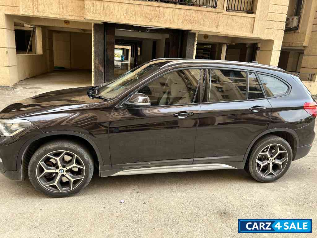 Metallic Brown BMW X1 Sdrive