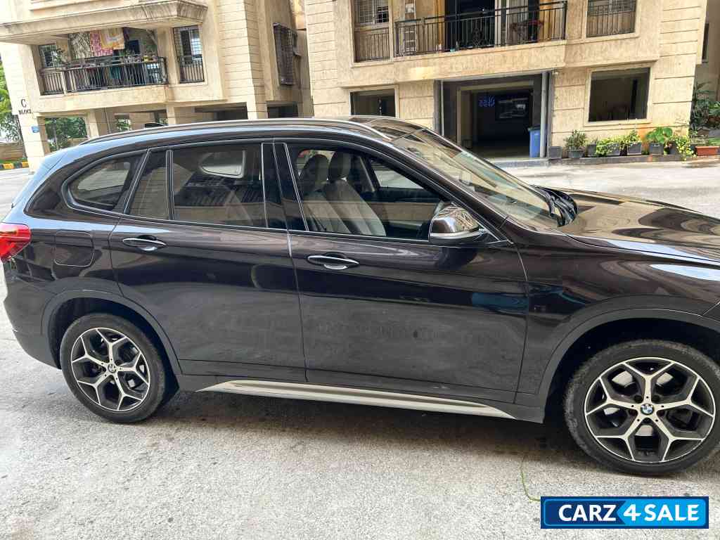 Metallic Brown BMW X1 Sdrive