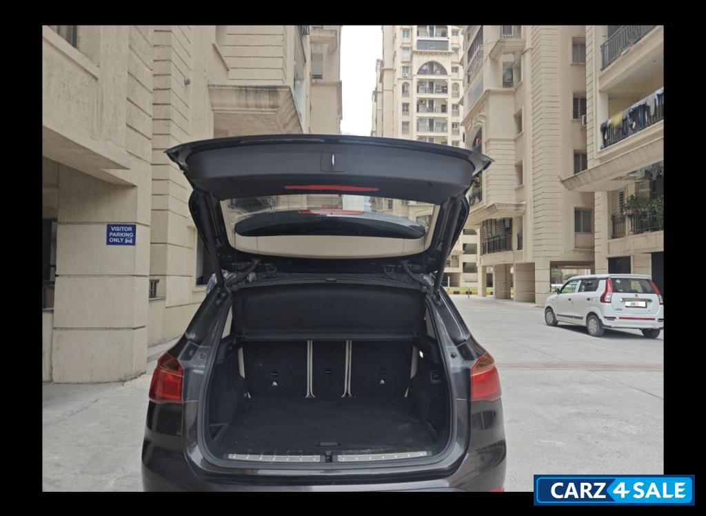 Metallic Brown BMW X1 Sdrive