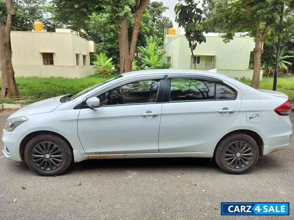 White Maruti Suzuki Ciaz SMART HYBRID DELTA