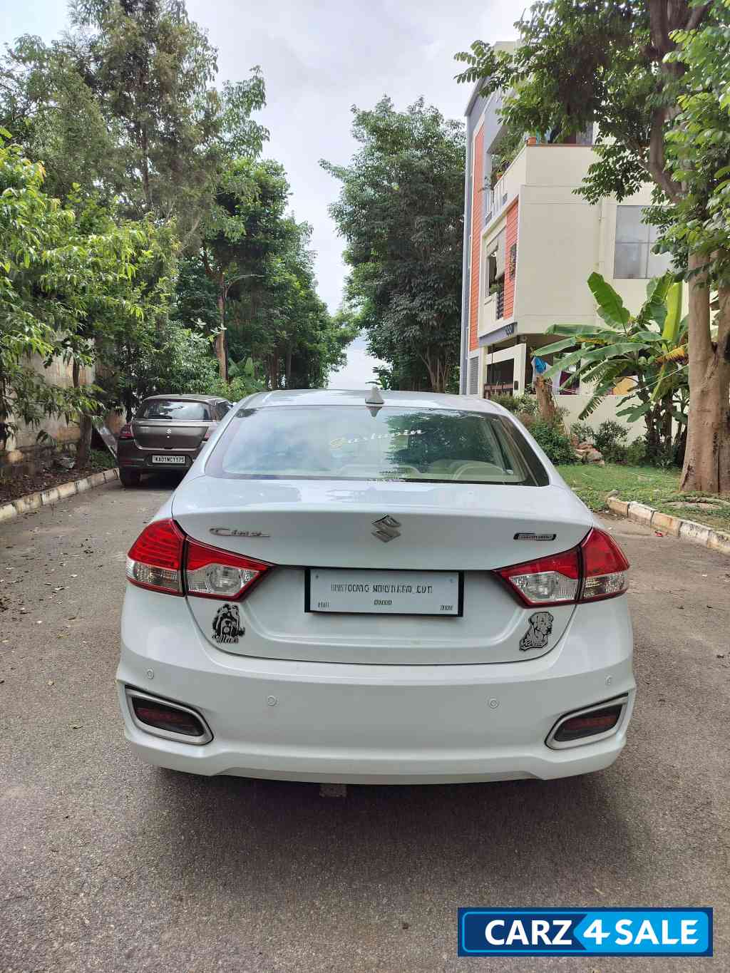 White Maruti Suzuki Ciaz SMART HYBRID DELTA