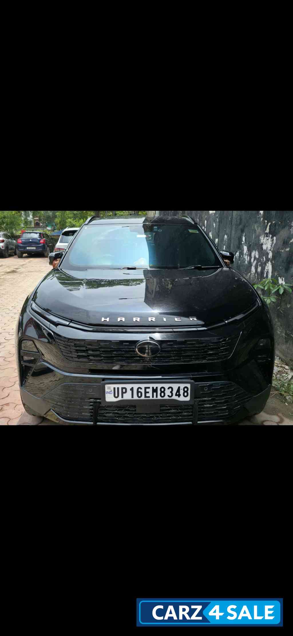 Black Tata Harrier Fearless Dark