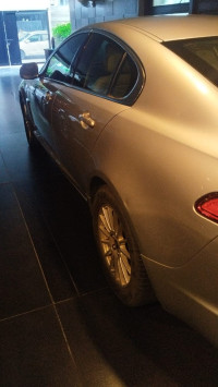 Jaguar XF 2.2L Luxury
