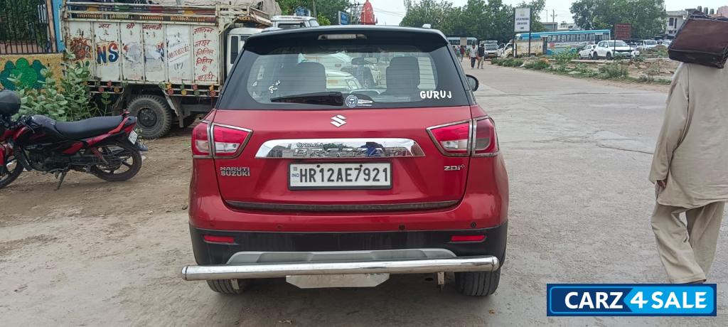 Maruti Suzuki Vitara Brezza Zdi plus dual tone