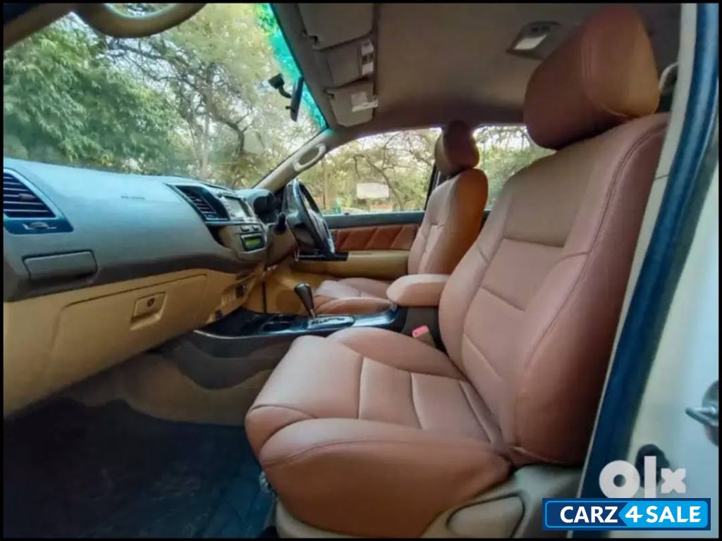 Toyota Fortuner 3.0 AT