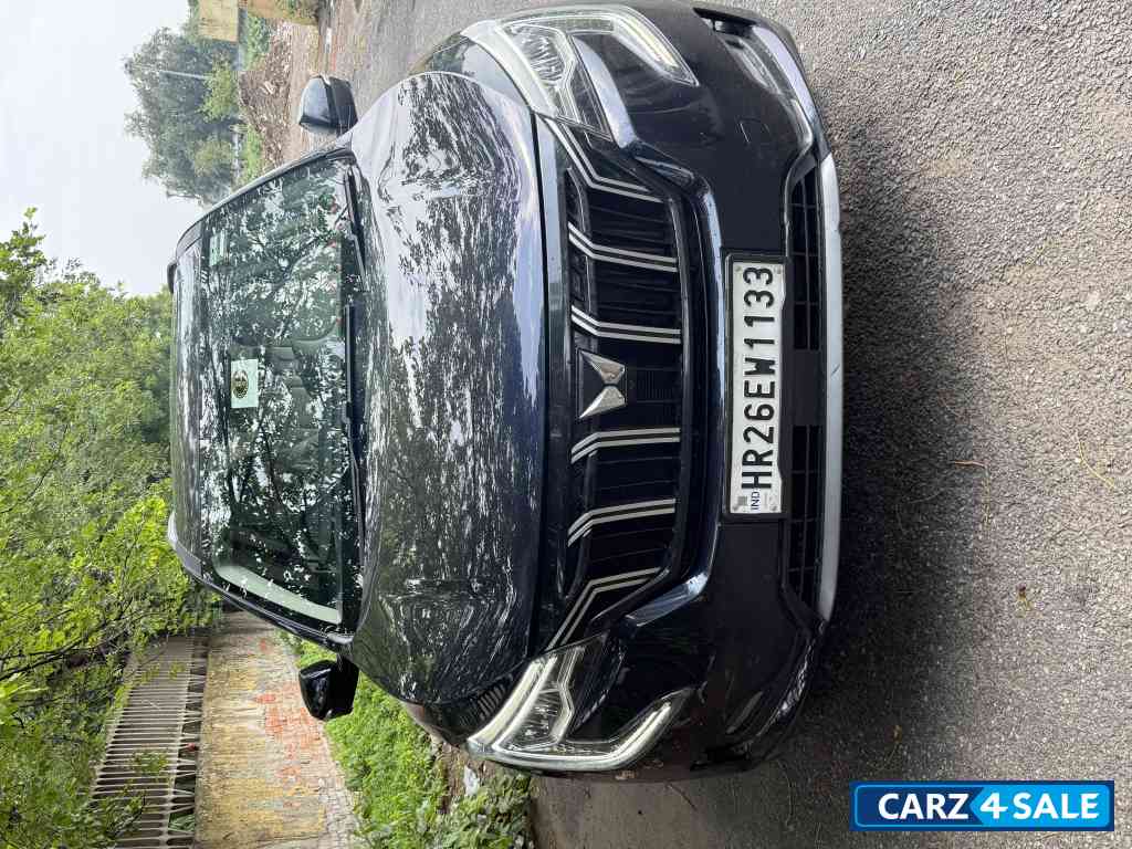 Mahindra XUV700 Ax7 diesel AT luxury pack 7 star