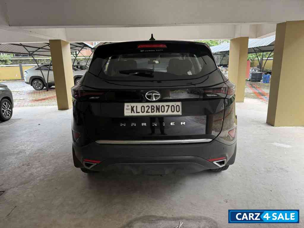 Black Tata Harrier XZ+ Dark Edition