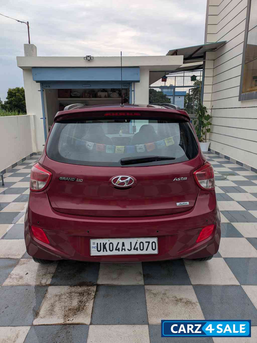 Wine Red Hyundai i10 Grand i10