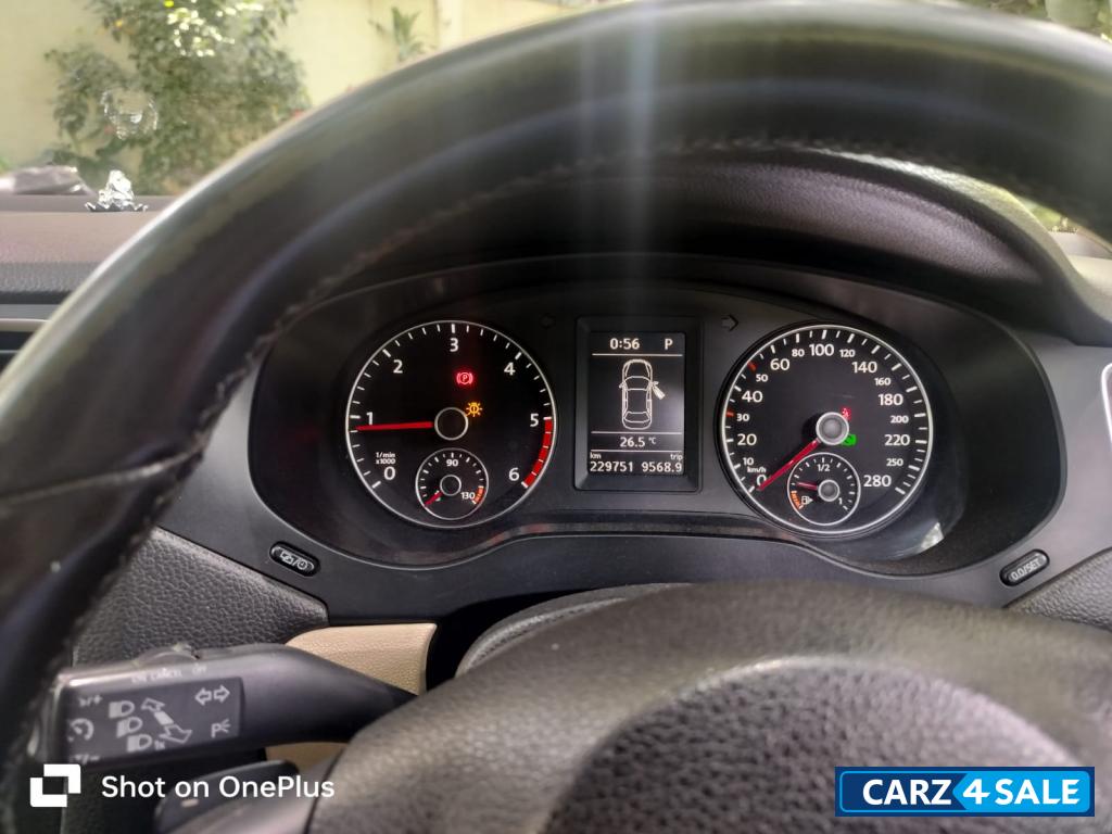 Volkswagen Jetta JETTA 2.0 HIGHLINE TDI BSIV Volkswagen Jetta JETTA 2.0 HIGHLINE TDI BSIV