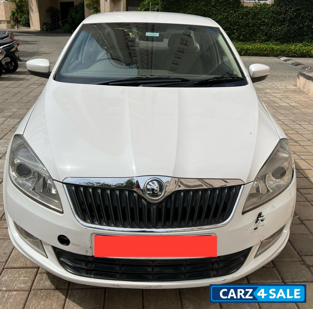 Skoda Rapid Elegance AT 1.6 MPI