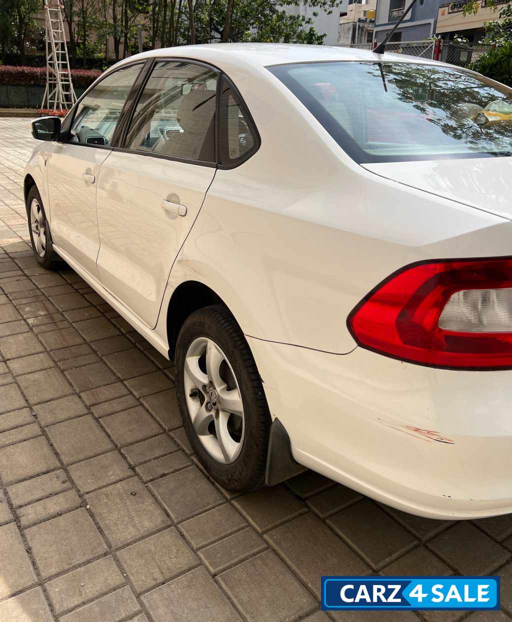 Skoda Rapid Elegance AT 1.6 MPI