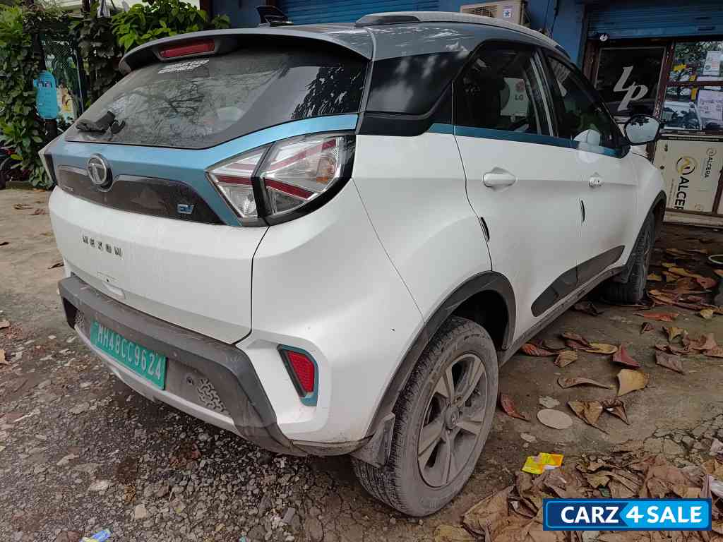 Tata Nexon Nexon ev xzplus
