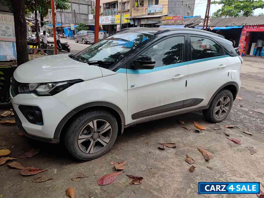 Tata Nexon Nexon ev xzplus