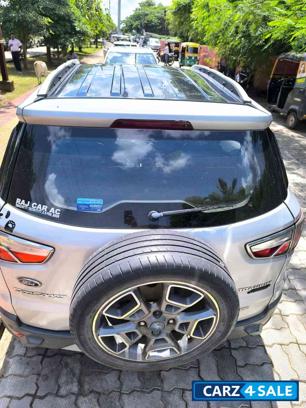 Silver And Black Ford Ecosport Platinum edition