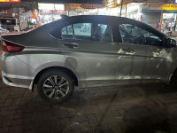 Alabaster Silver Honda City V IVTEC MT