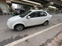 Ford Fiesta Classic titunium