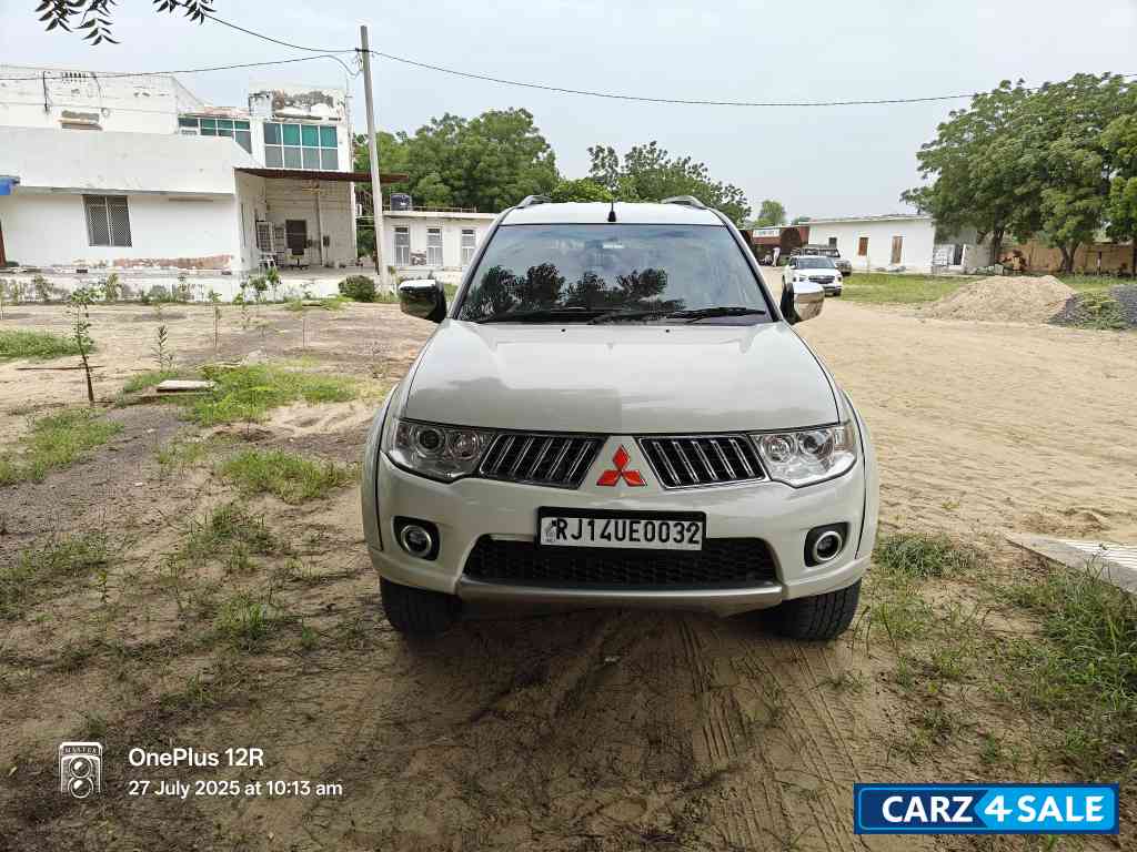 Mitsubishi Pajero Sport