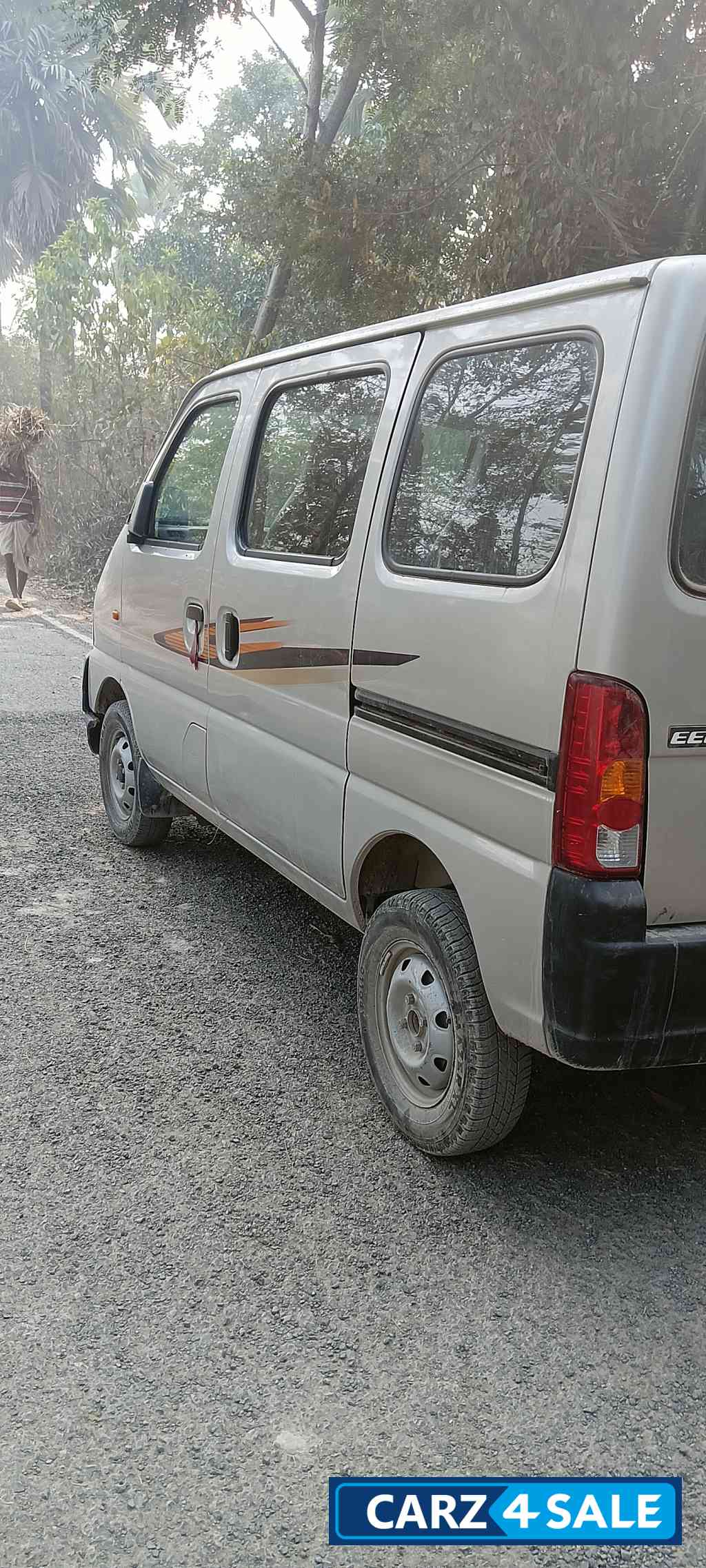 Maruti Suzuki Eeco CNG 7 seater
