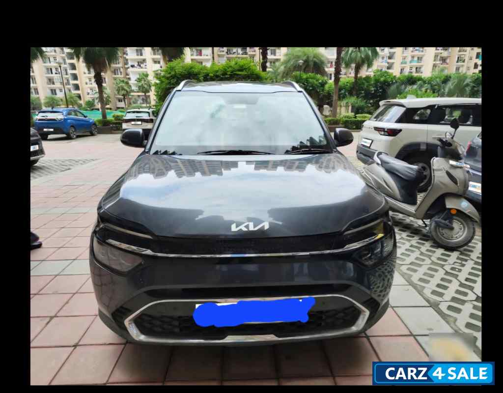 Gravity Grey Kia Carens Luxury Plus 7 Seater