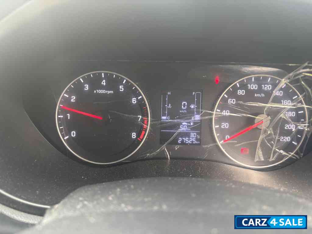 Hyundai i20 Sports 1.2 plus dual tone