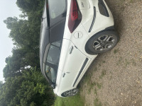 Hyundai i20 Sports 1.2 plus dual tone