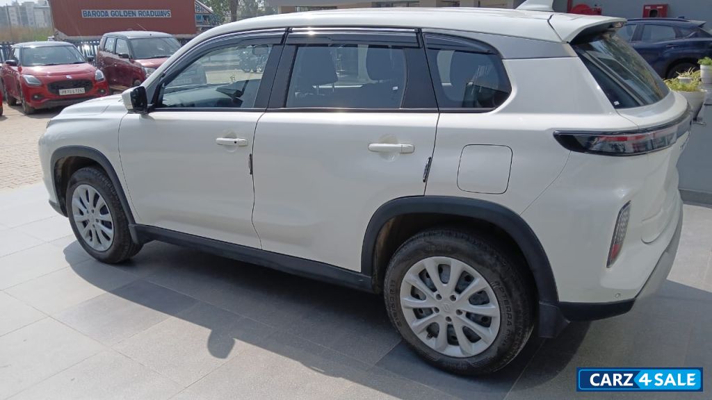 Maruti Suzuki Grand Vitara Sigma Smart Variant Maruti Suzuki Grand Vitara Sigma Smart Variant