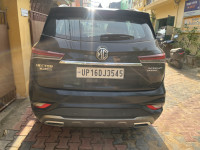 Starry Black MG Hector Plus 1.5 cvt
