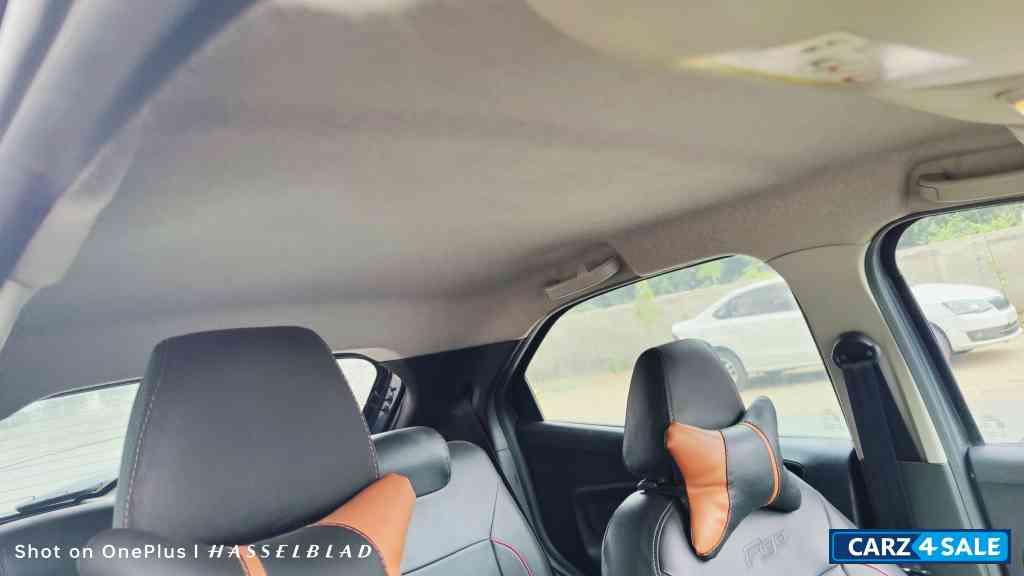 Ford Figo TITANIUM DIESEL