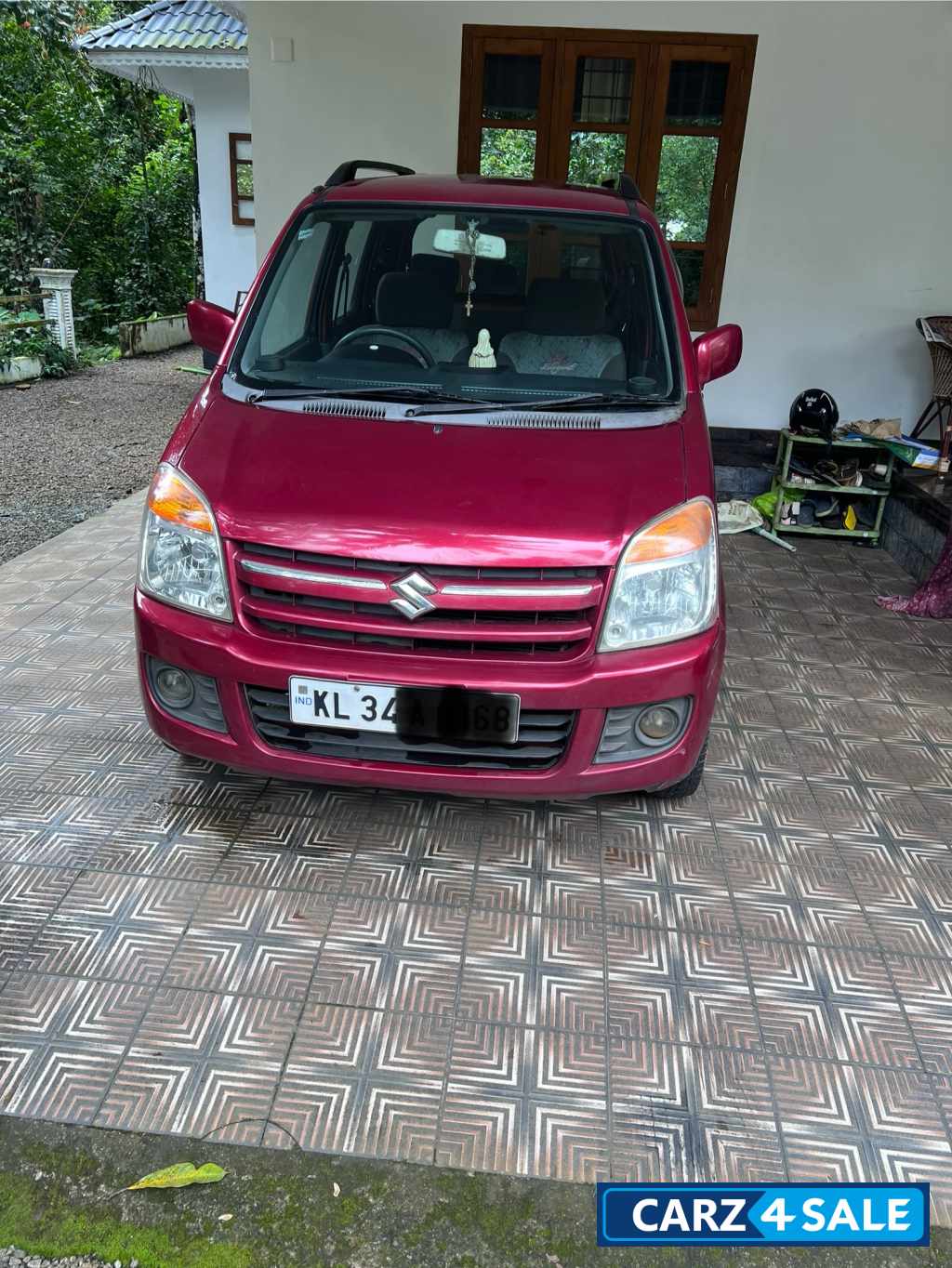 Red Maruti Suzuki Wagon R Lxi