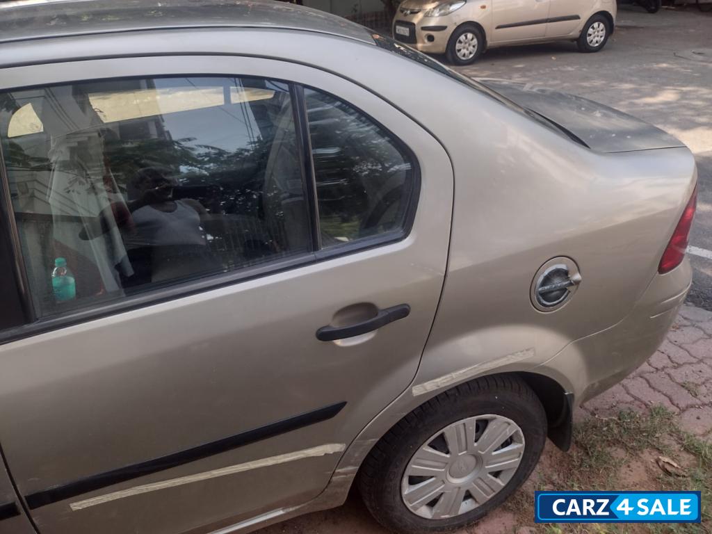 Ford Fiesta 1400 EXI