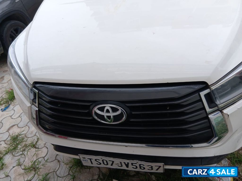 Toyota Innova Crysta