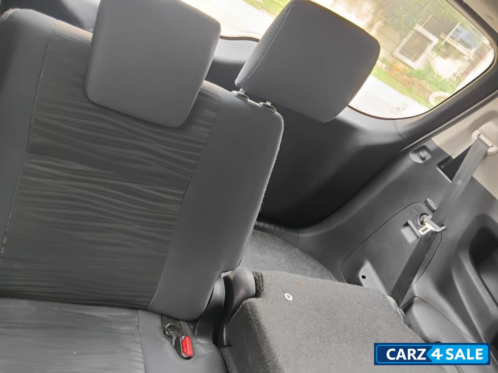 Toyota Innova Crysta