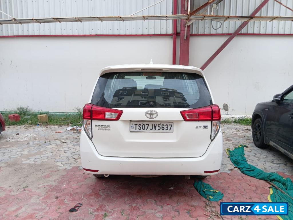 Toyota Innova Crysta