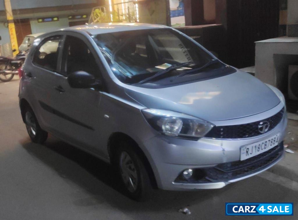 Tata Tiago XE