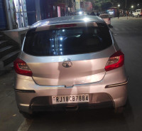 Tata Tiago XE