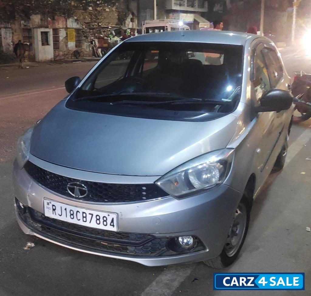 Tata Tiago XE