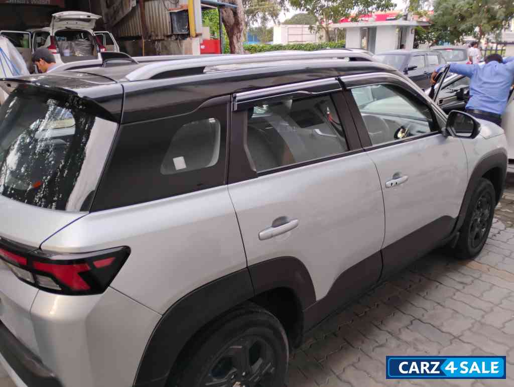 Maruti Suzuki  Brezza