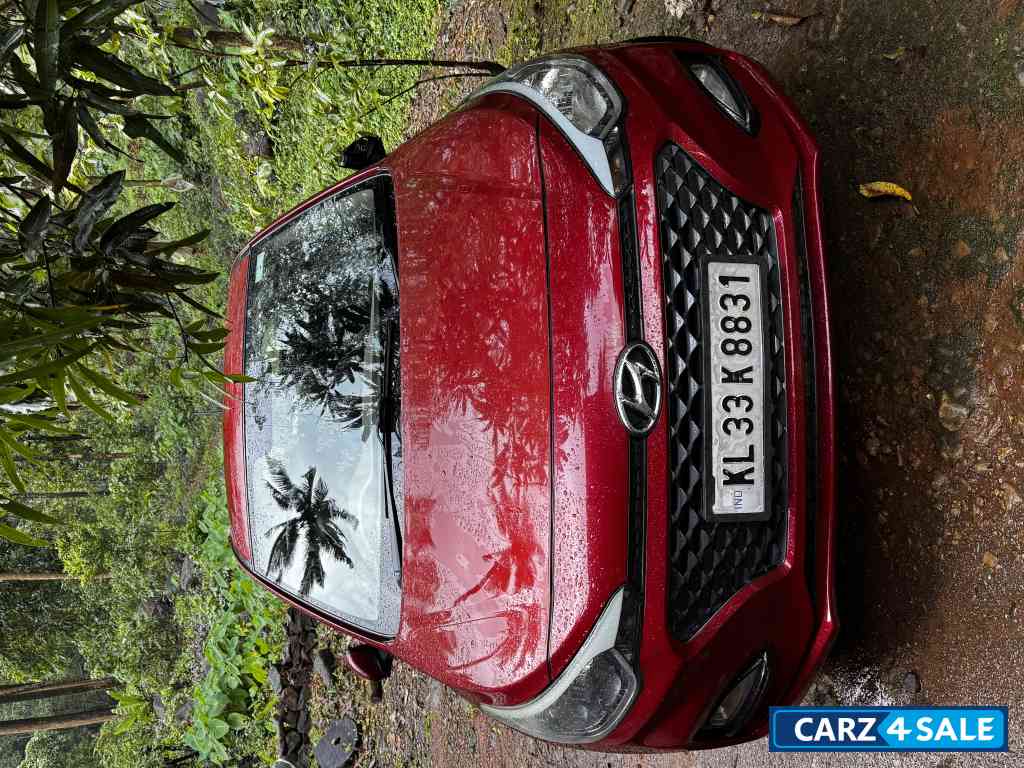 Red Hyundai Elite i20 Elite i20