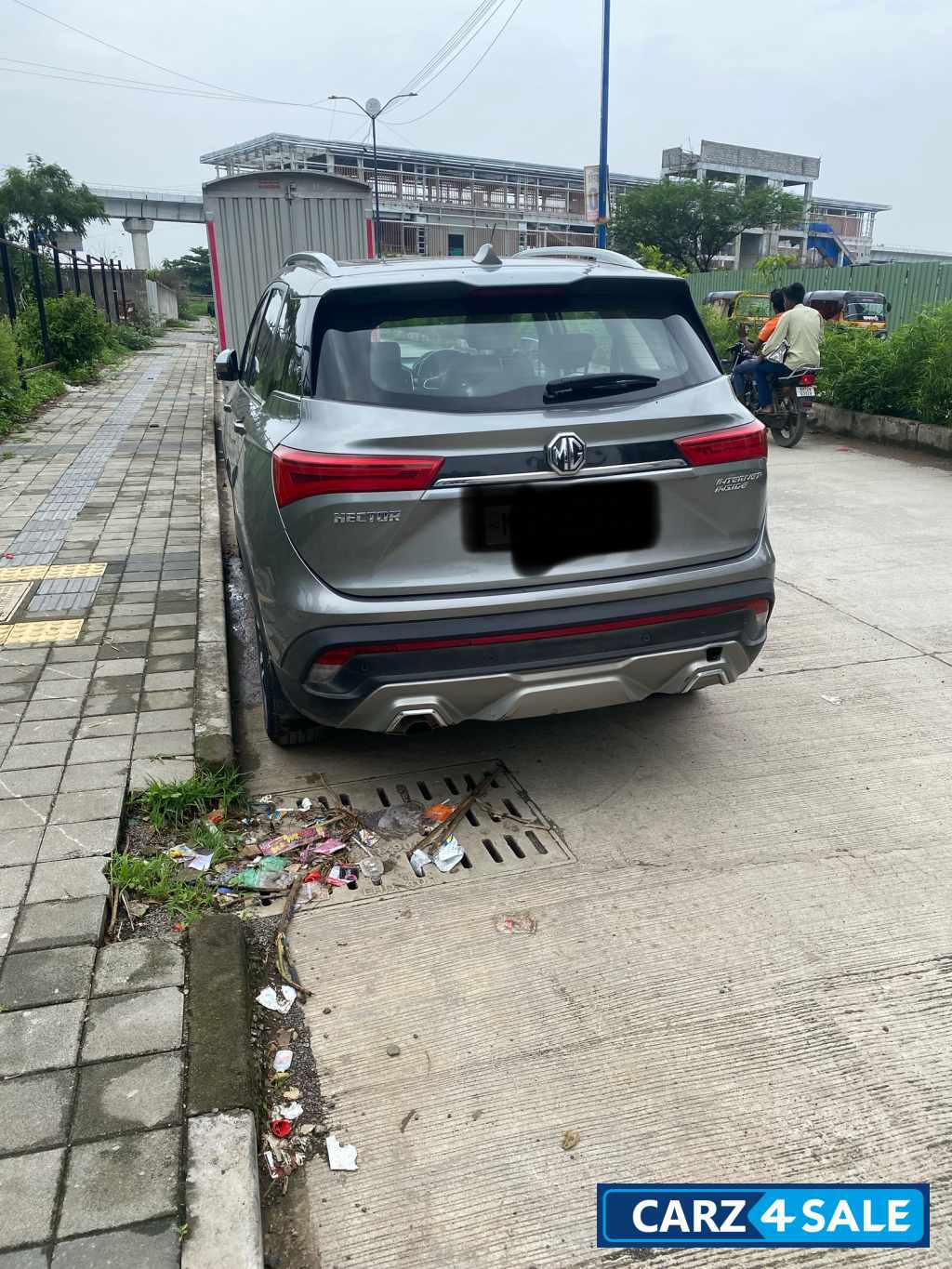 Grey MG Hector 1.5 DCT Petrol Automatic