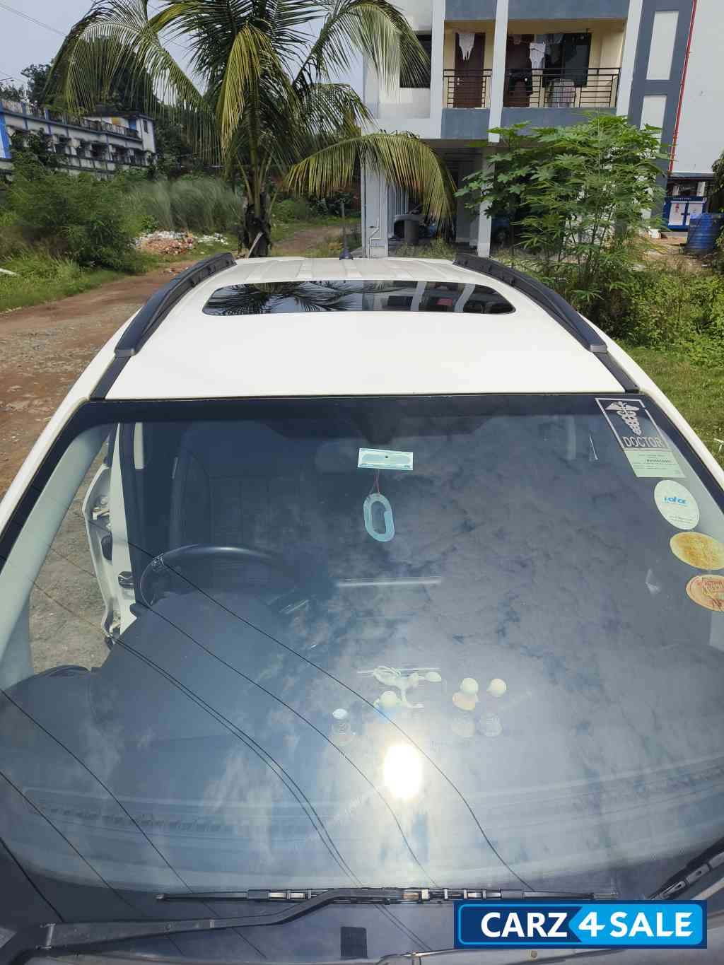 White Ford Ecosport 1.5 signature edition with sunroof  petrol