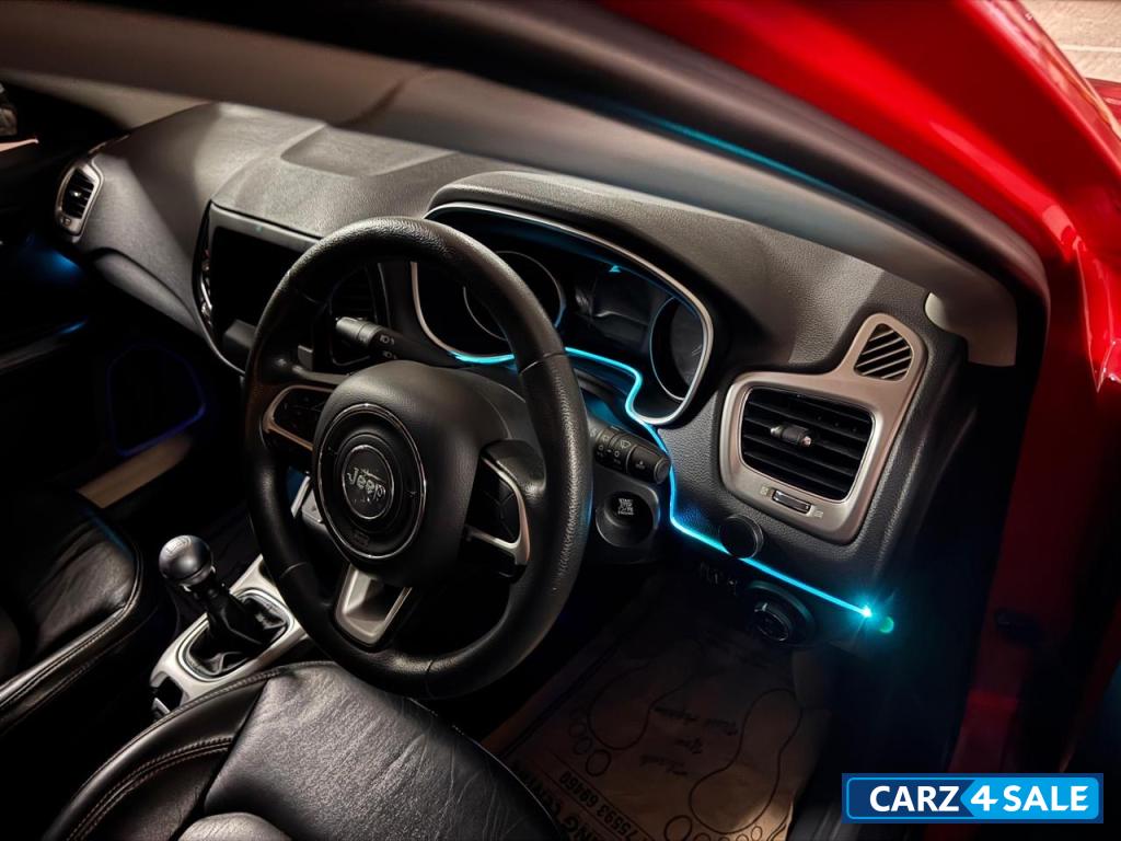 Jeep Compass Logitude (O)