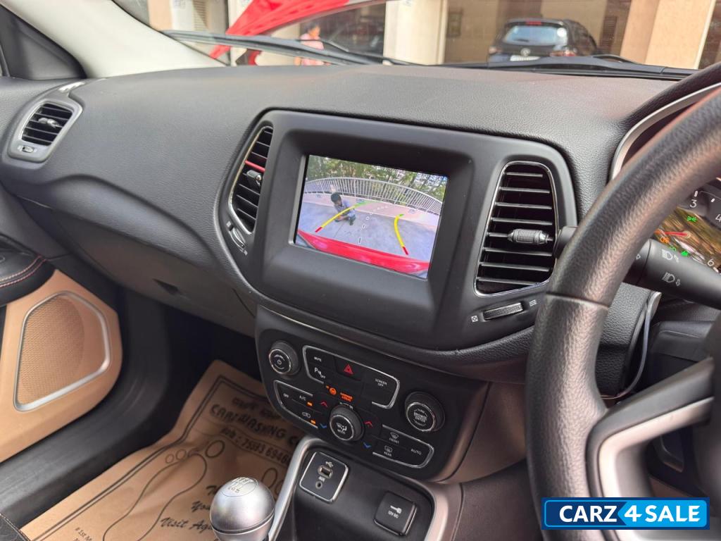 Jeep Compass Logitude (O)