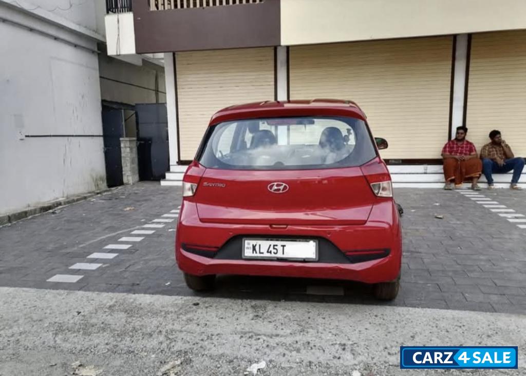 Hyundai Santro Magna