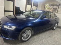 Audi A4 35 premium sunroof 2016 Model