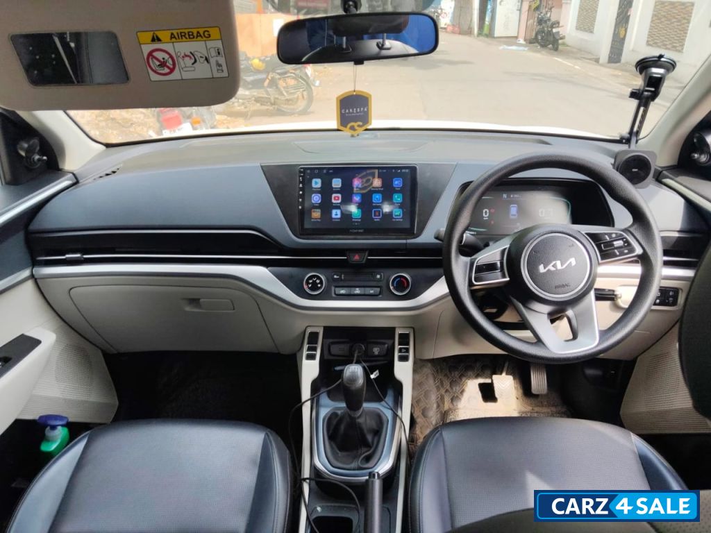 Kia Carens Prestige 1.5 Diesel iMT