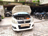 White Maruti Suzuki Wagon R Maruti WagonR LXI Petrol 2014