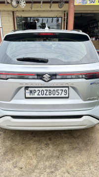 Silver Maruti Suzuki Grand Vitara Alpha All Grip